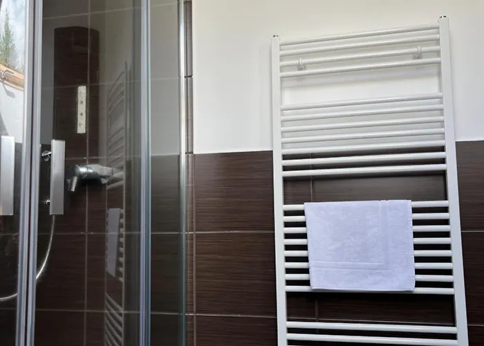 Apartman Krahule דירה